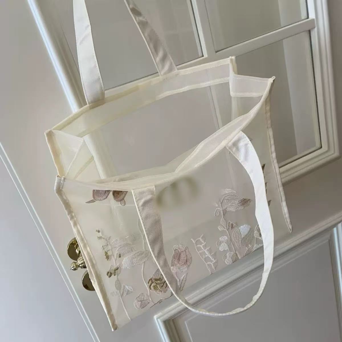 D*ior VIP限定立體刺繡托特包