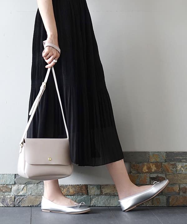 Japan Legato Largo - Lightweight PU fashion crossbody backpack (card holder included) 