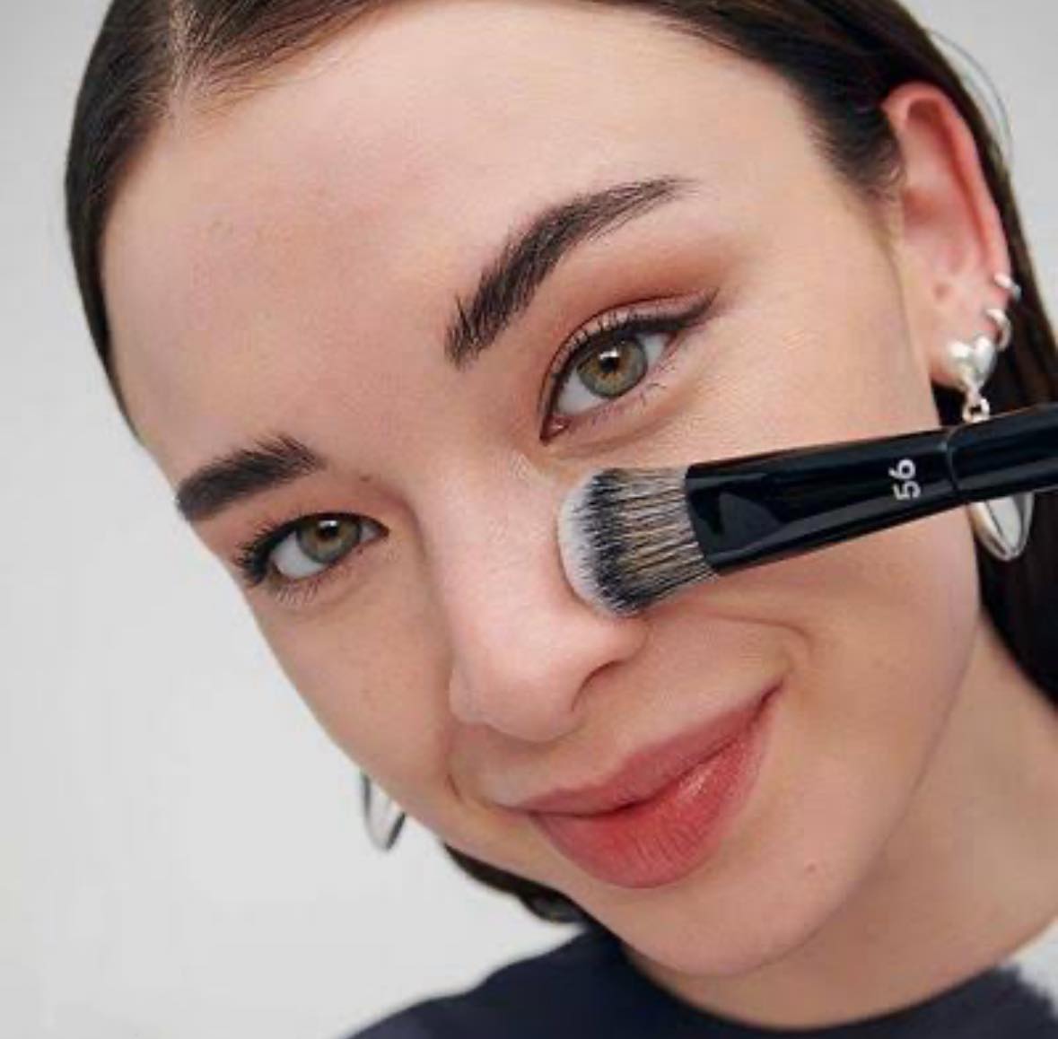 ꜱᴇᴘʜᴏʀᴀ連鎖保養品招牌 #56 粉底刷