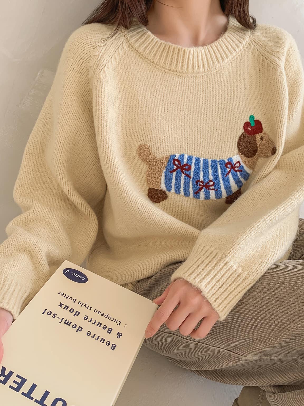 韓國臘腸狗卡通立體刺繡毛衣