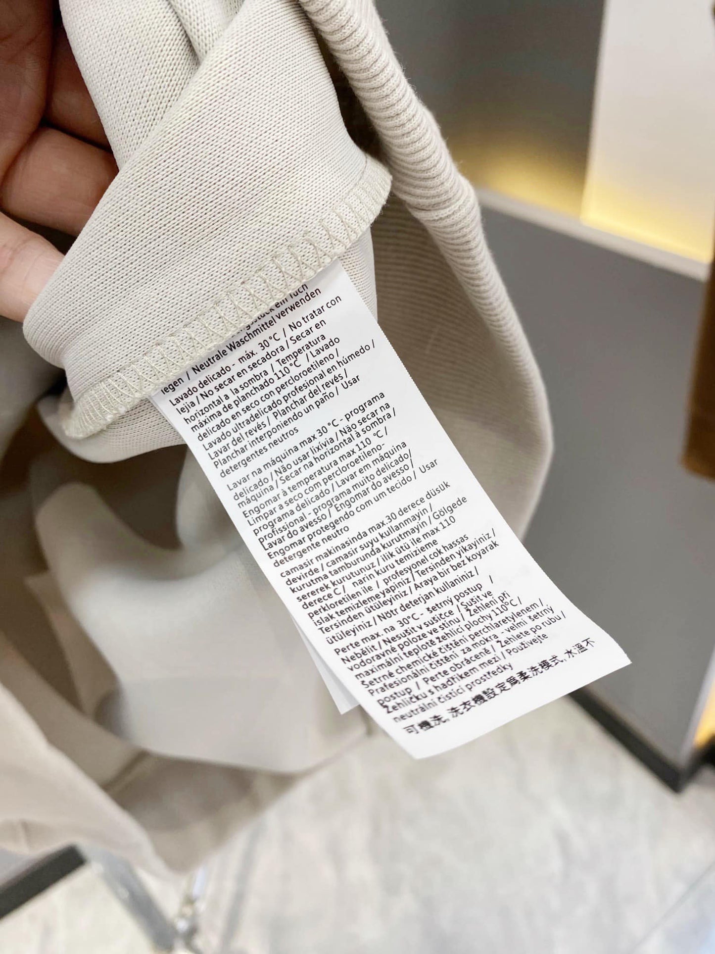 Max純色字母刺繡連帽衛衣