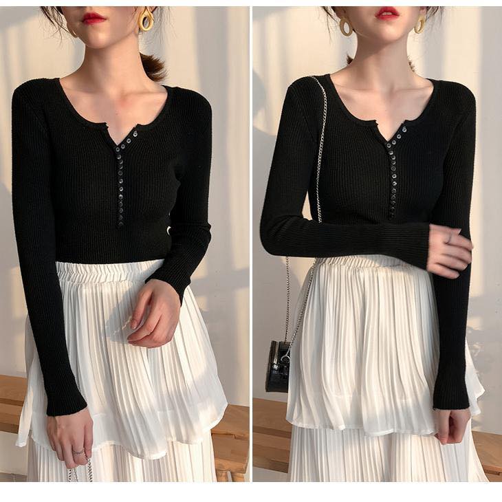 心機修身內搭排釦針織上衣