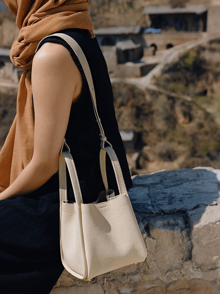 Songmont 真皮菜籃子水桶包