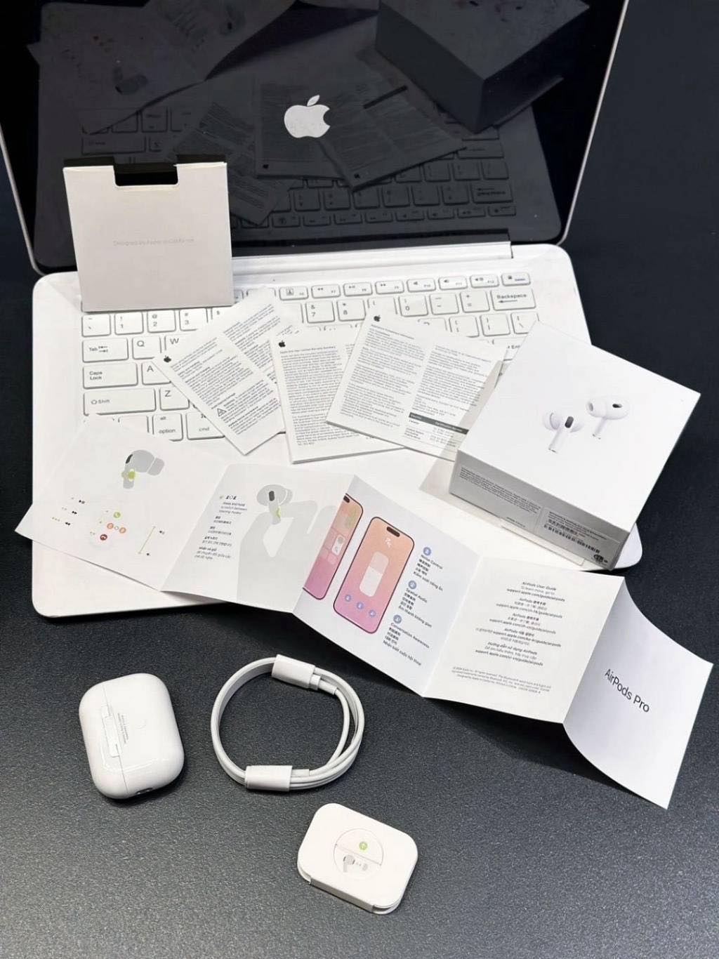 AirPods 六代蛇來運轉 限定藍牙耳機