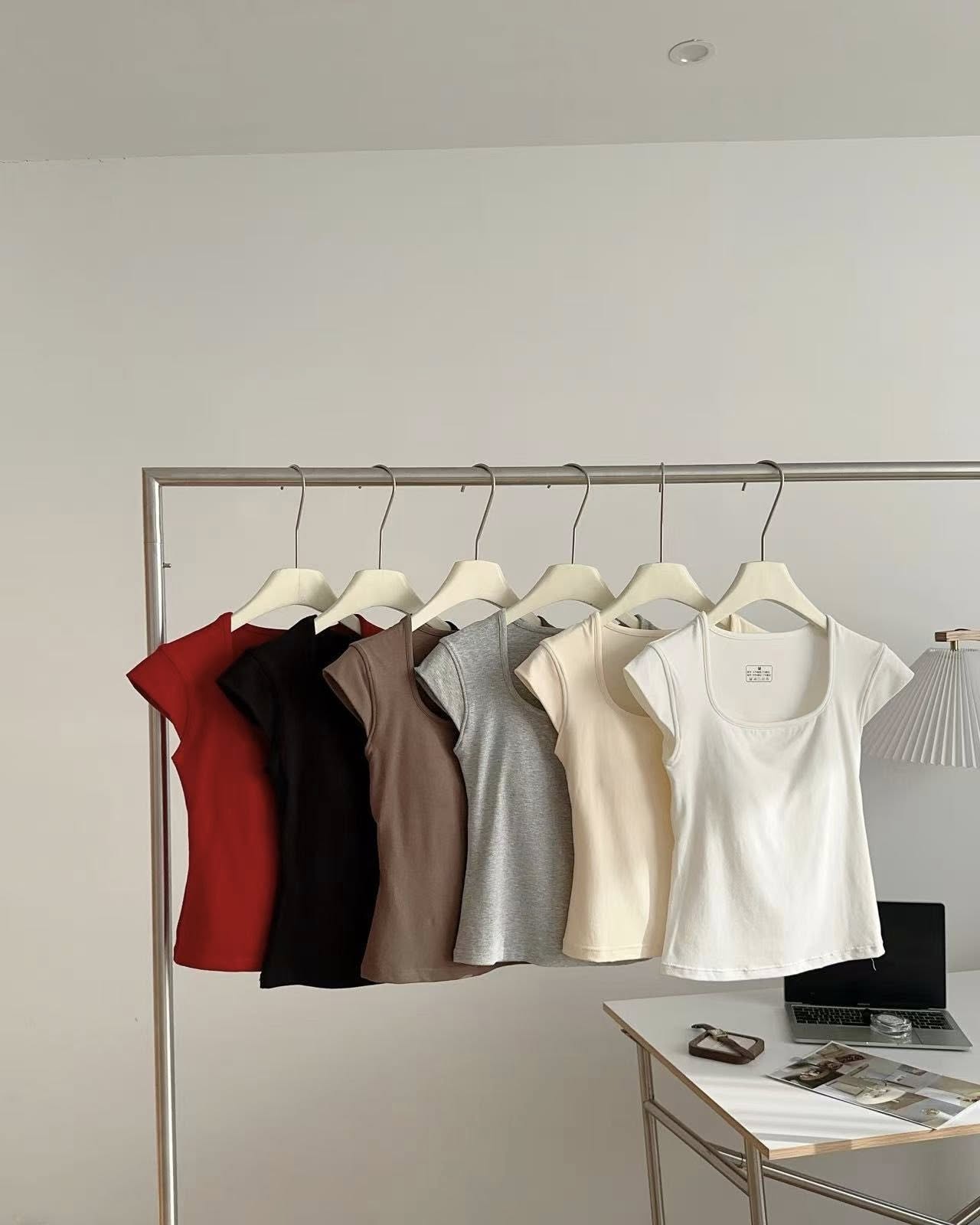 冰絲空調自帶胸墊飛袖T恤