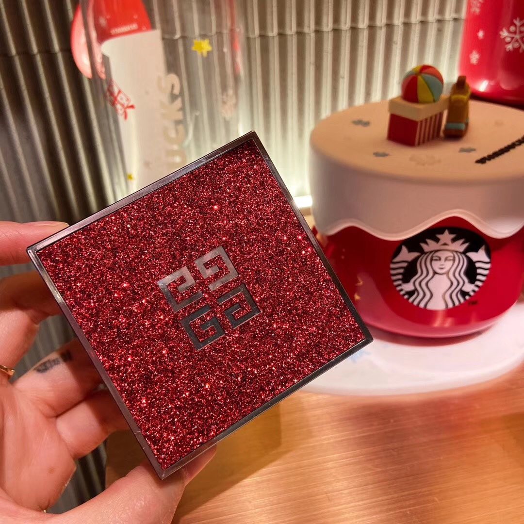 紀梵希聖誕限量版  四宮格煥彩散粉 10號色