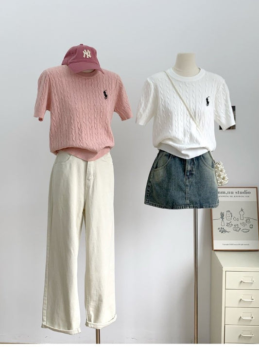 麻花針織短袖小馬刺繡上衣