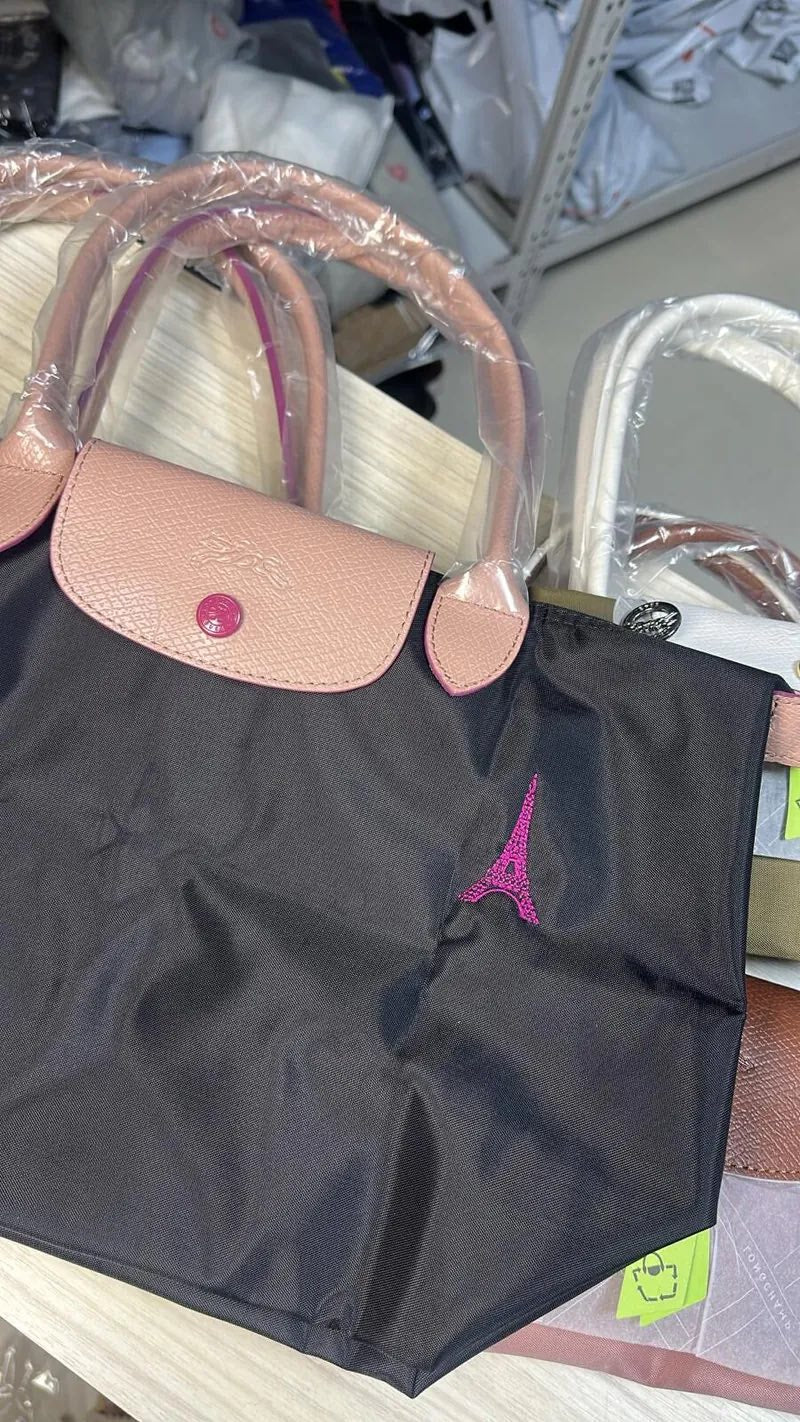 Long驤艾菲爾鐵塔刺繡