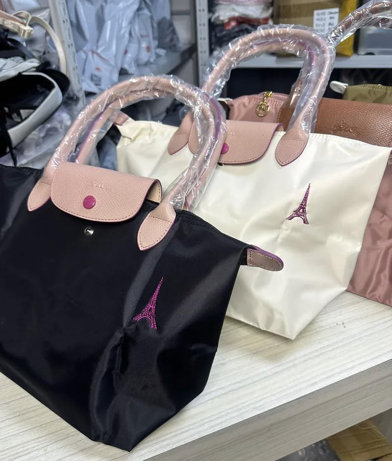 Long驤艾菲爾鐵塔刺繡