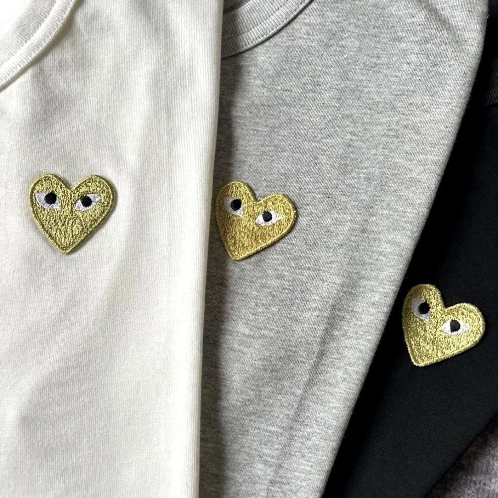 日本PLAY愛心刺繡百搭T恤