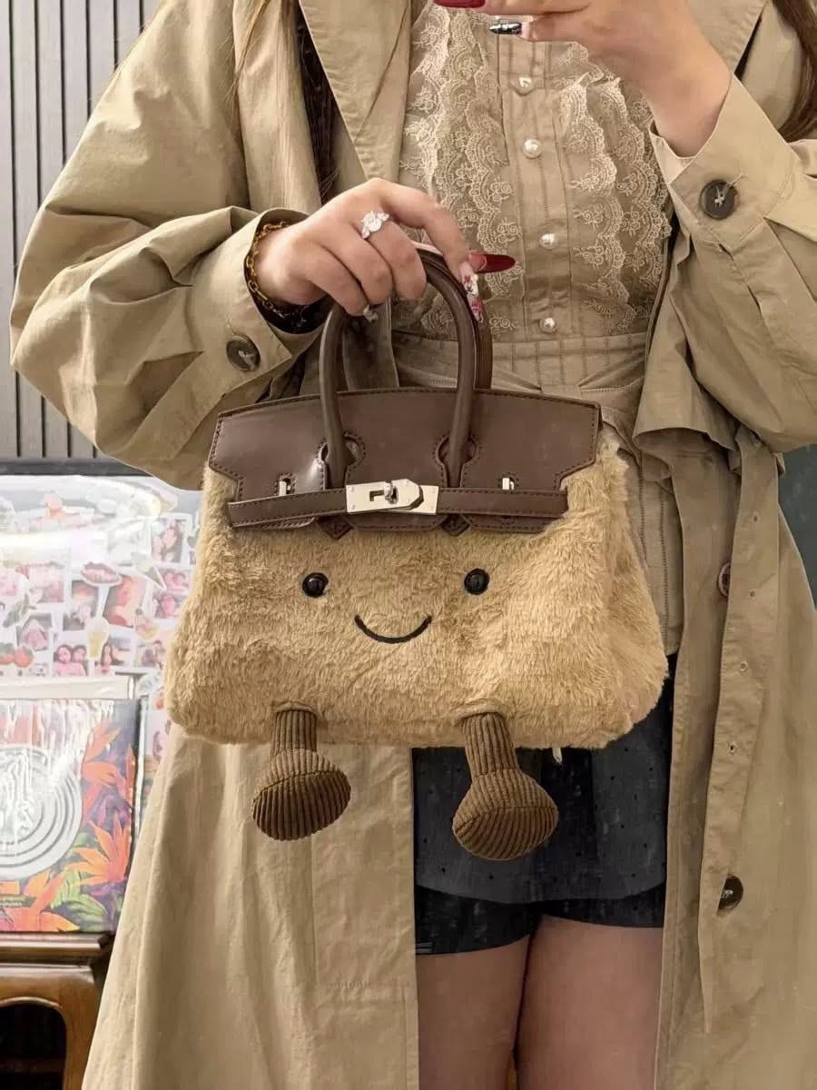 JC會微笑的小精靈包