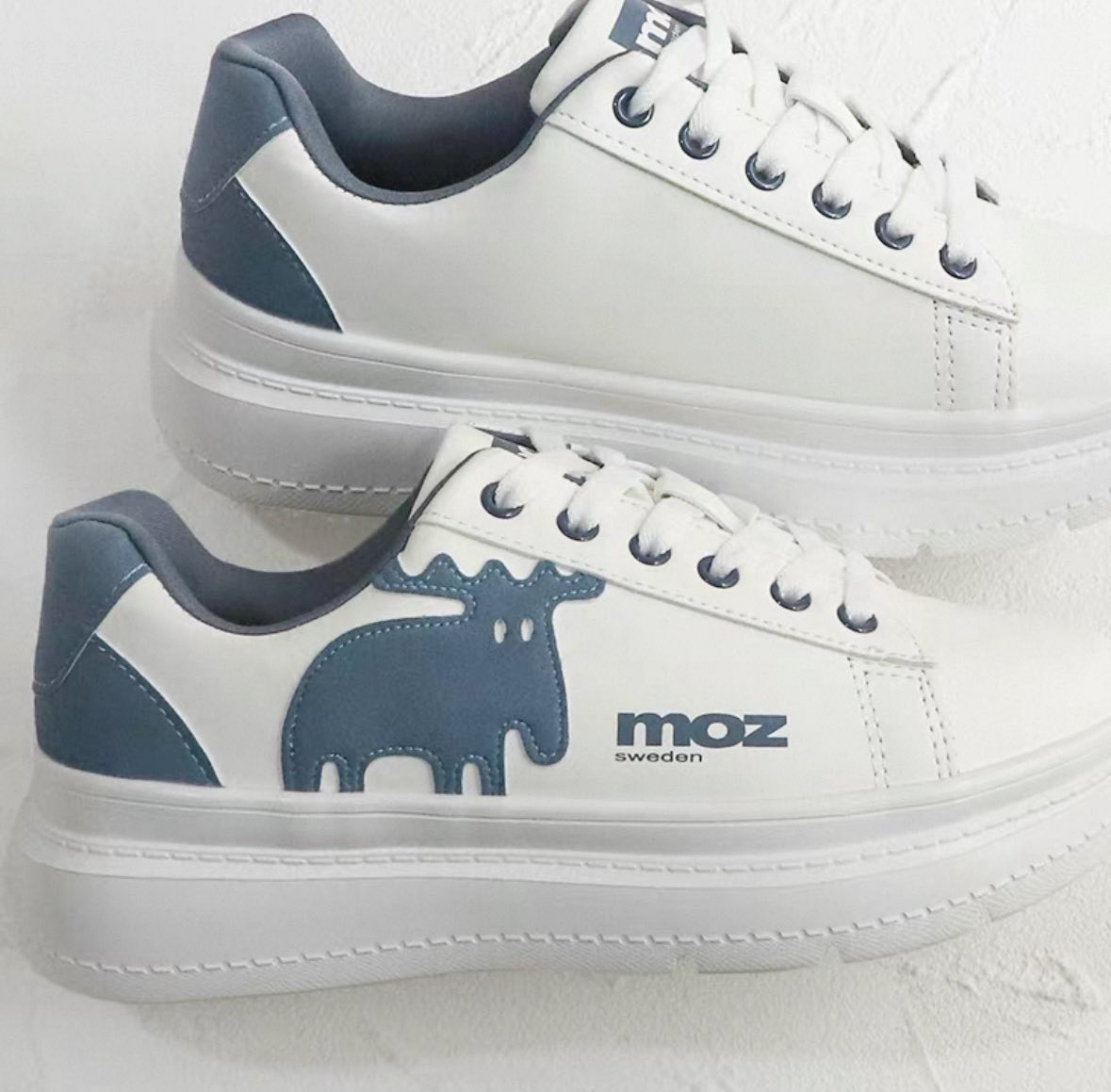 瑞典 MOZ 小鹿厚底小白鞋