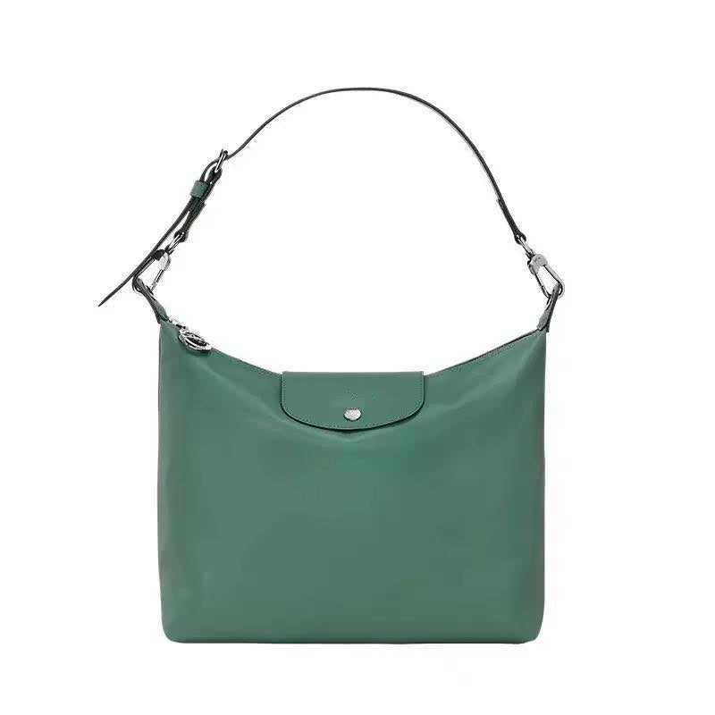 Long驤半月形 HOBO 包