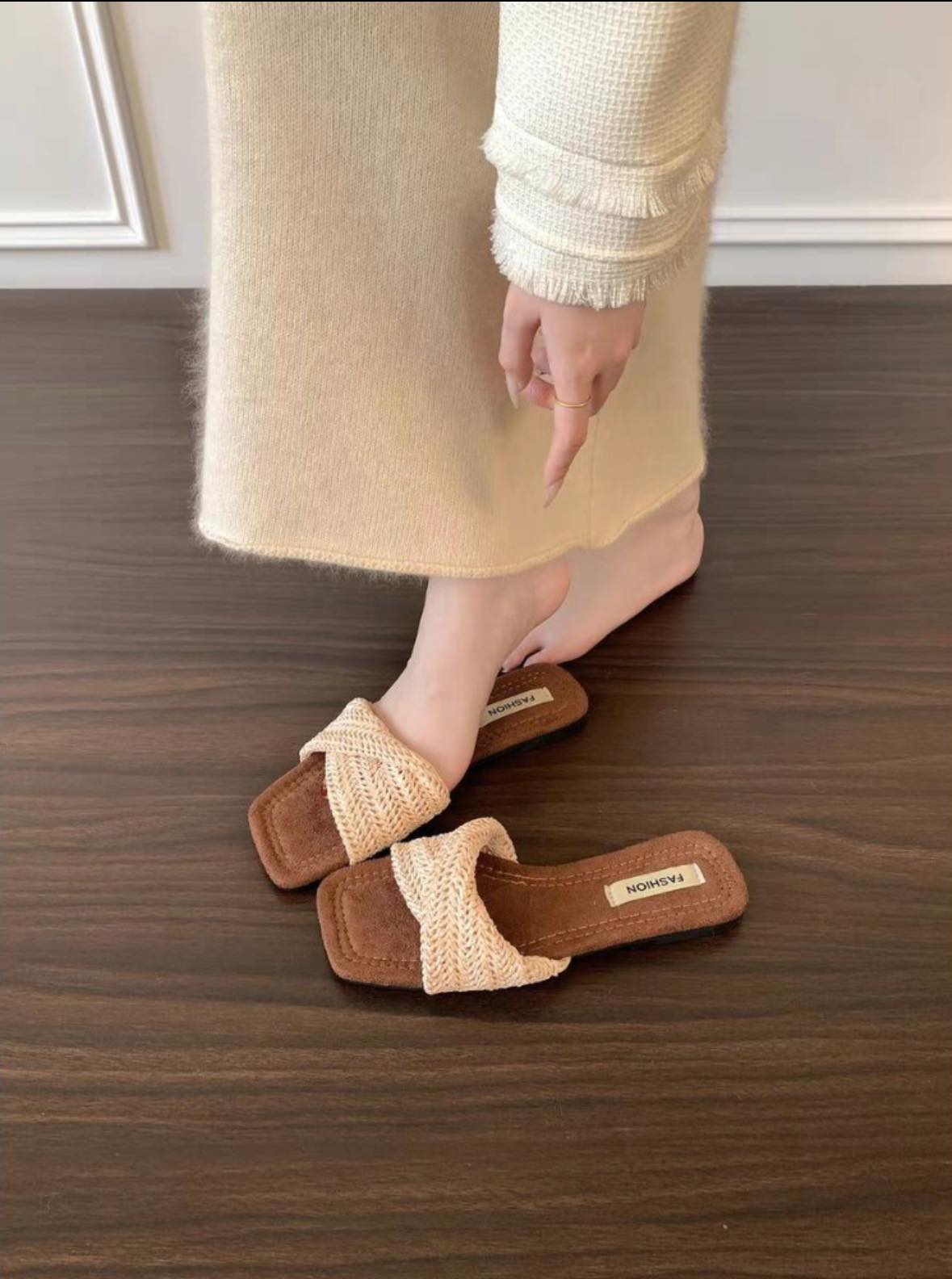 東大門扭結編織平底涼拖鞋