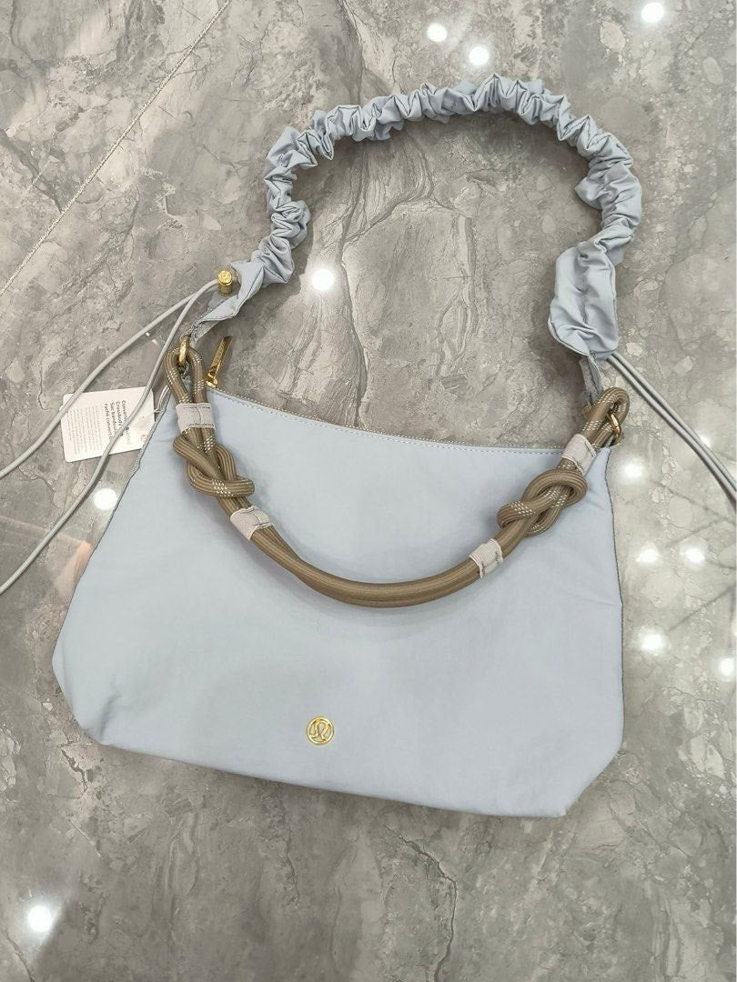 LuLu褶皺斜背大腸包