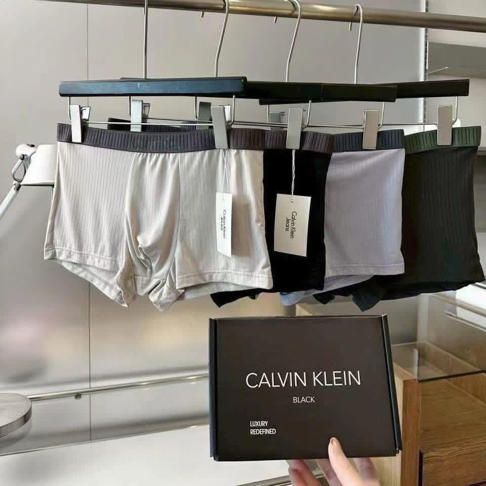 Calvin Klein 限定款男士內褲四件禮盒