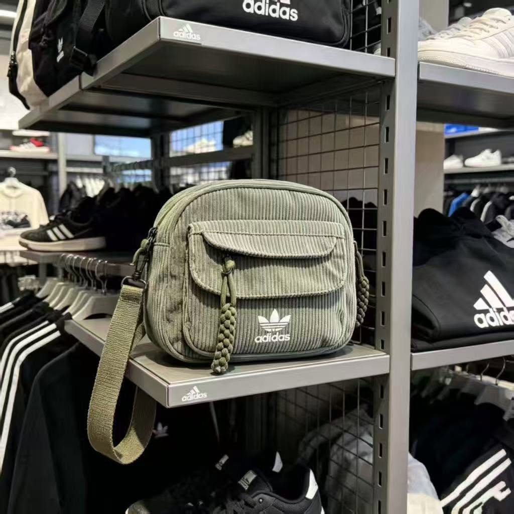 Adidas燈芯絨包