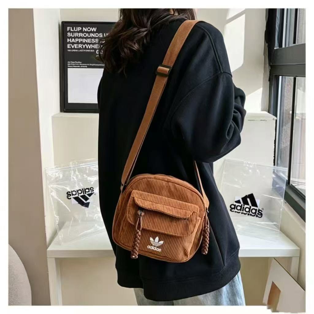 Adidas燈芯絨包