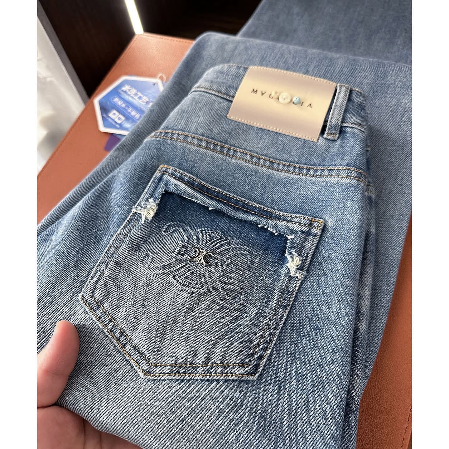 凱旋門法棍牛仔褲
