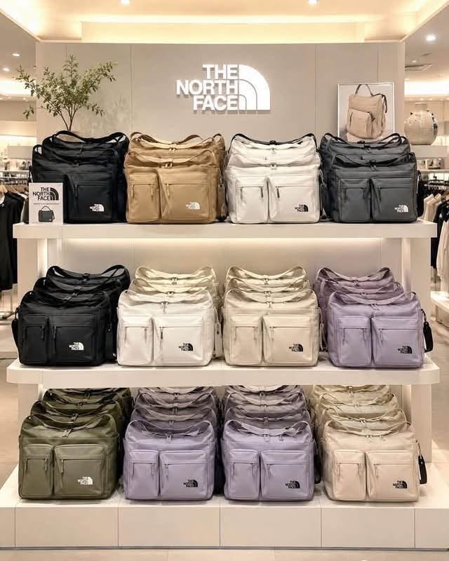 TNF 經典必背郵差包