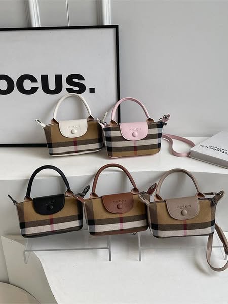 清倉! 韓國品牌迷你水餃包